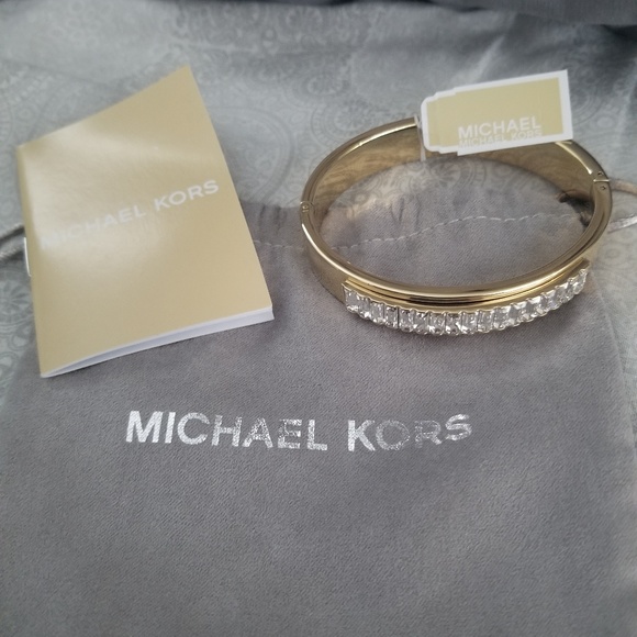 A braclet and its new. - Picture 2 of 3